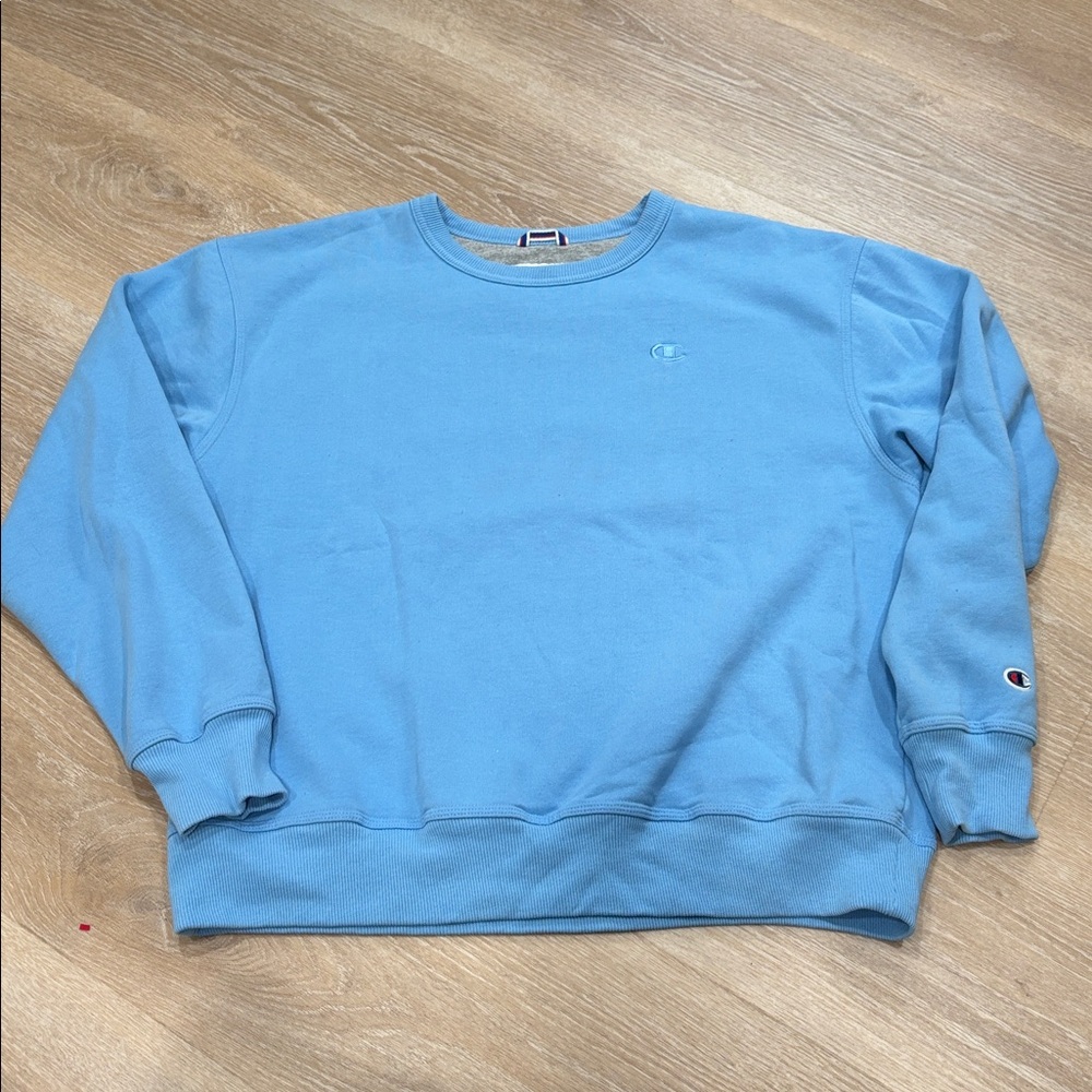 Champion Crewneck Sweater